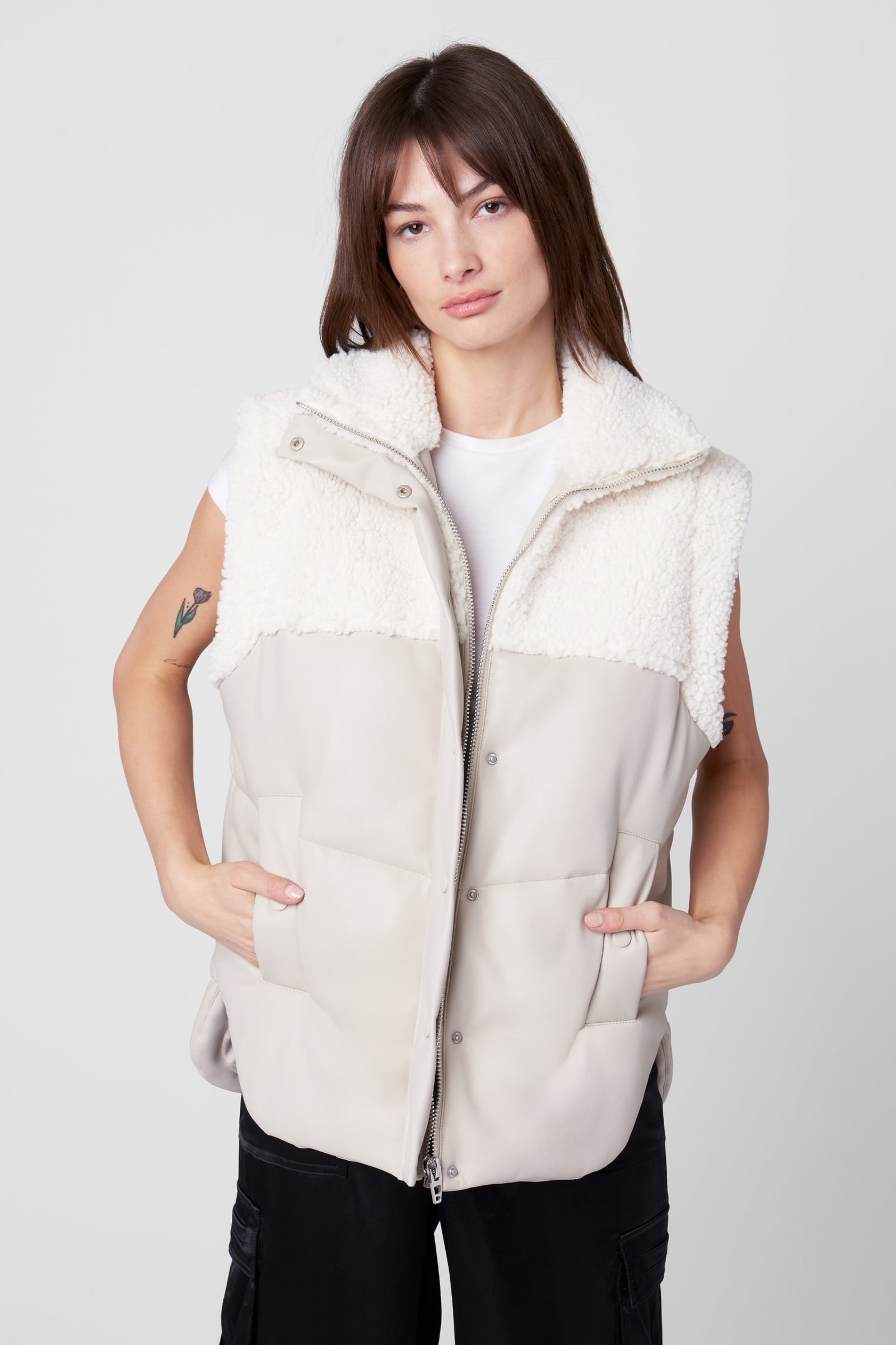 Morning Dew Vest thumbnail 2