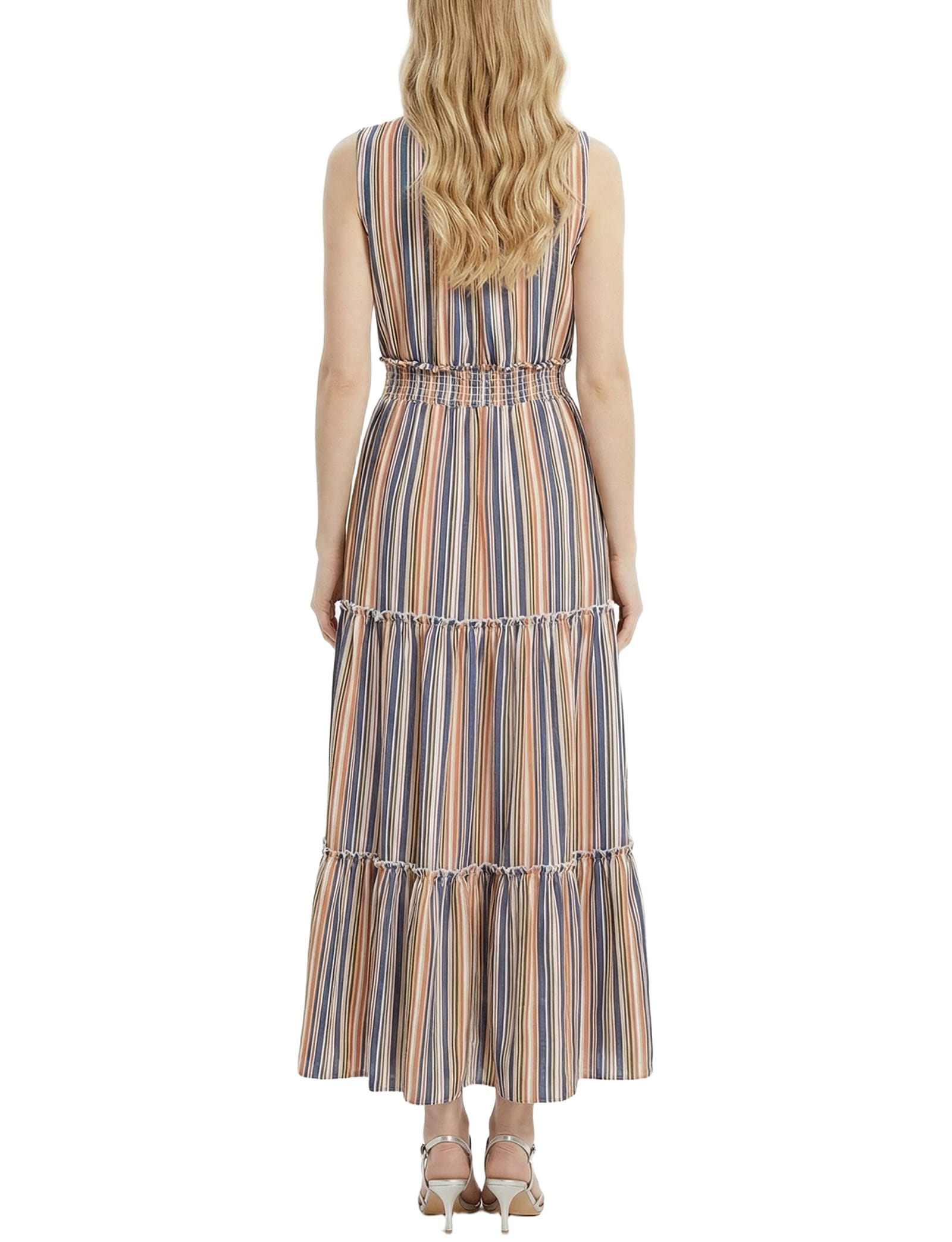 Petite Sleeveless Crinkled Maxi Dress thumbnail 4