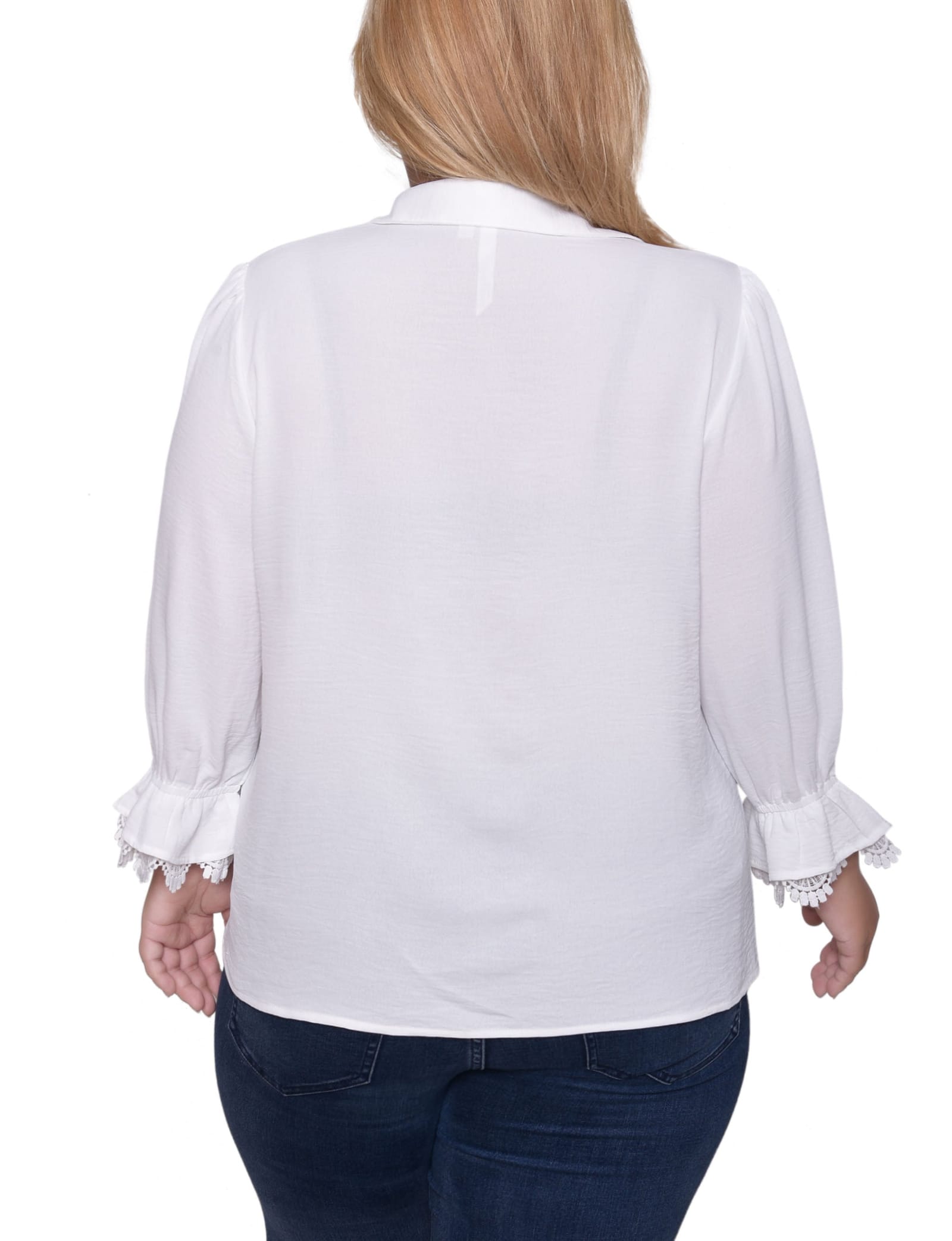 Plus Size 3/4 Sleeve Blouse with Lace Details thumbnail 3