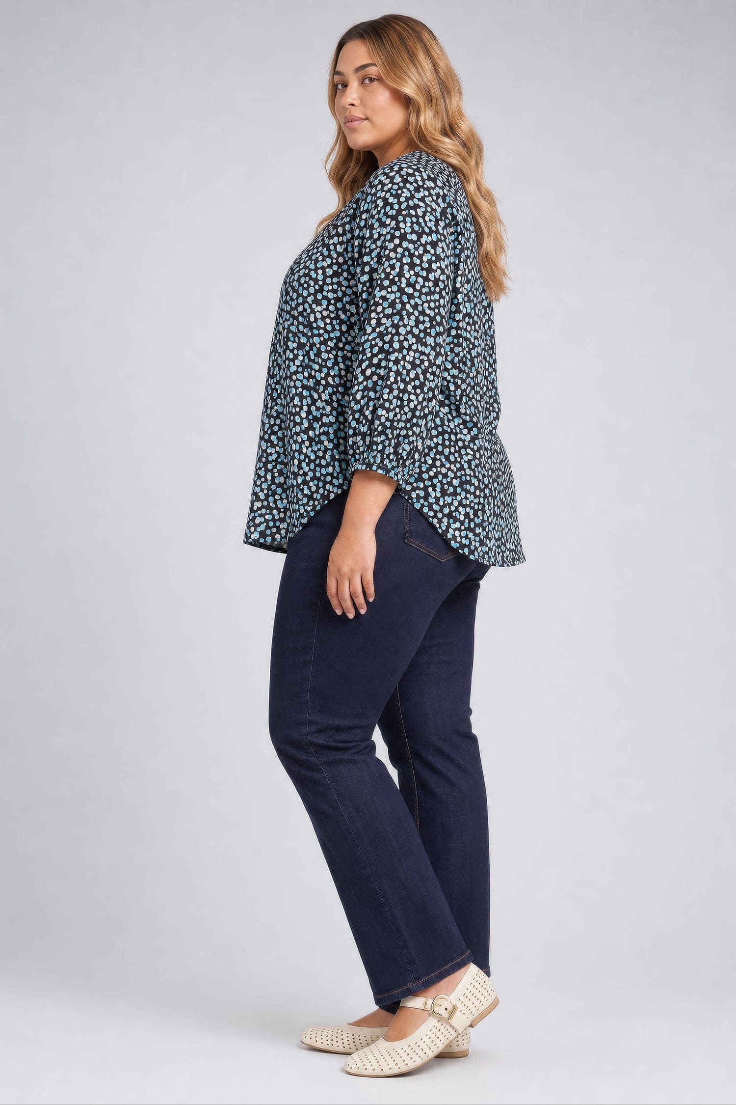 Pintuck Blouse in Plus Size thumbnail 3