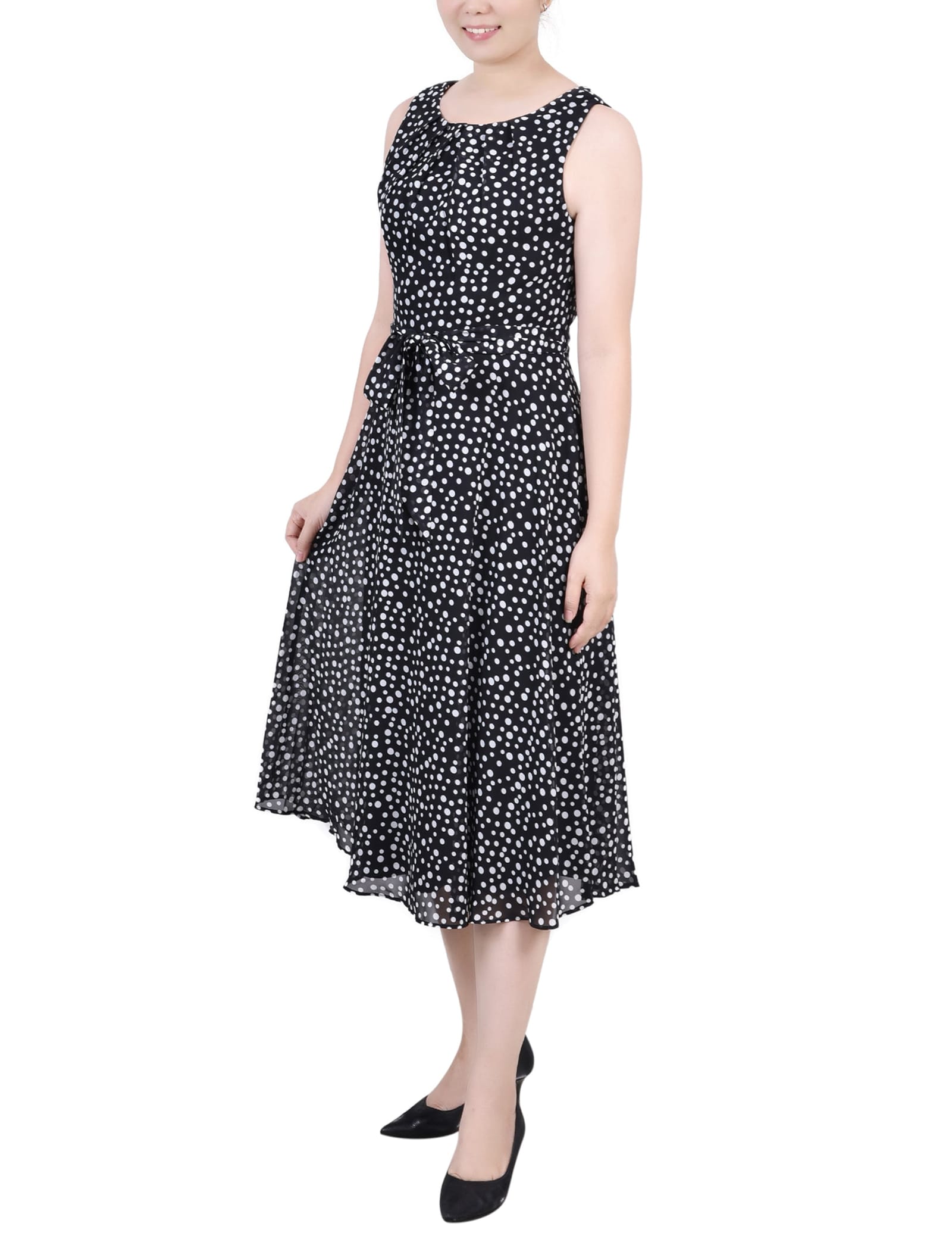 Petite Sleeveless Chiffon Belted Dress thumbnail 2