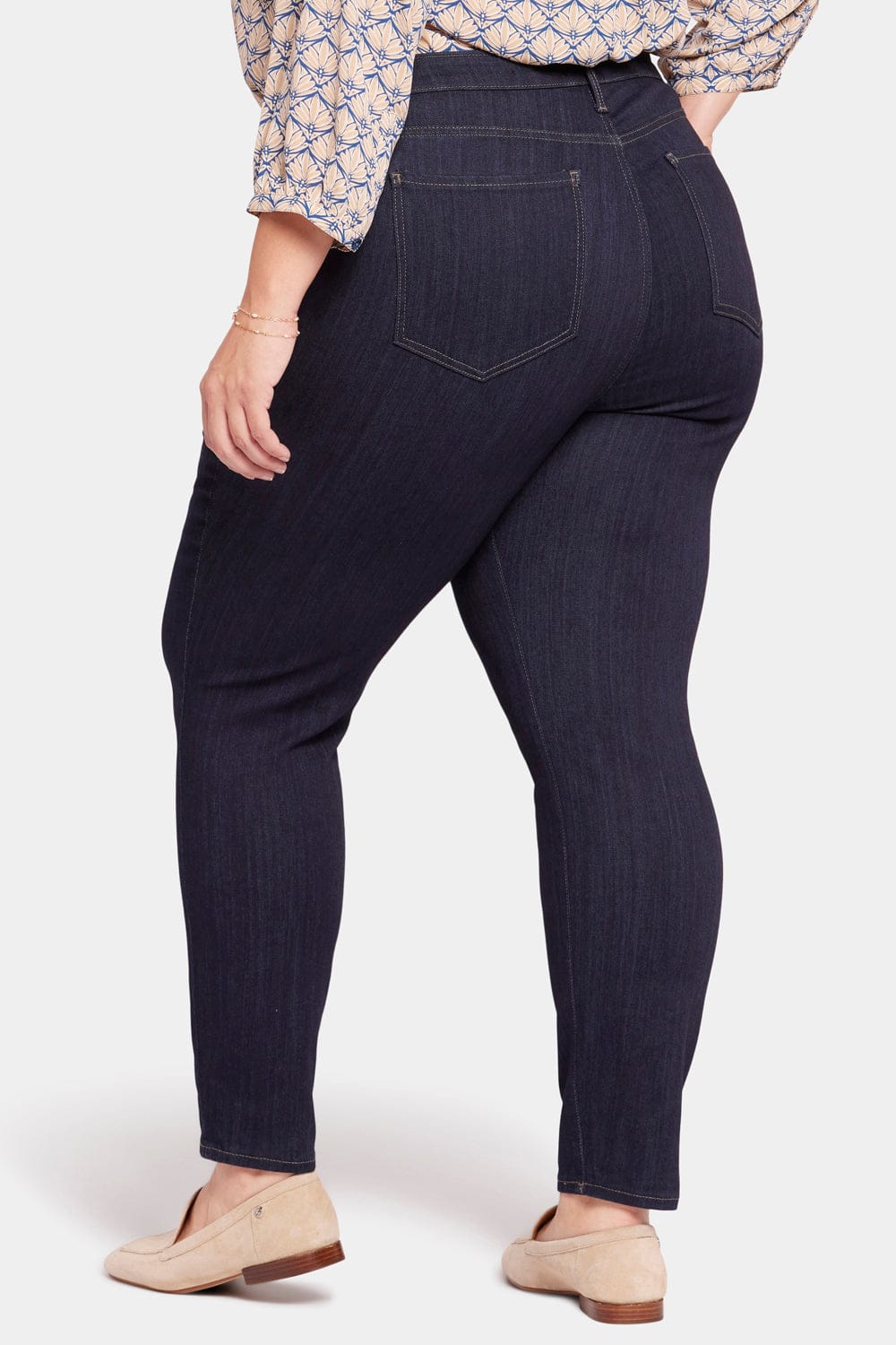Ami Skinny Jeans in Plus Size thumbnail 2