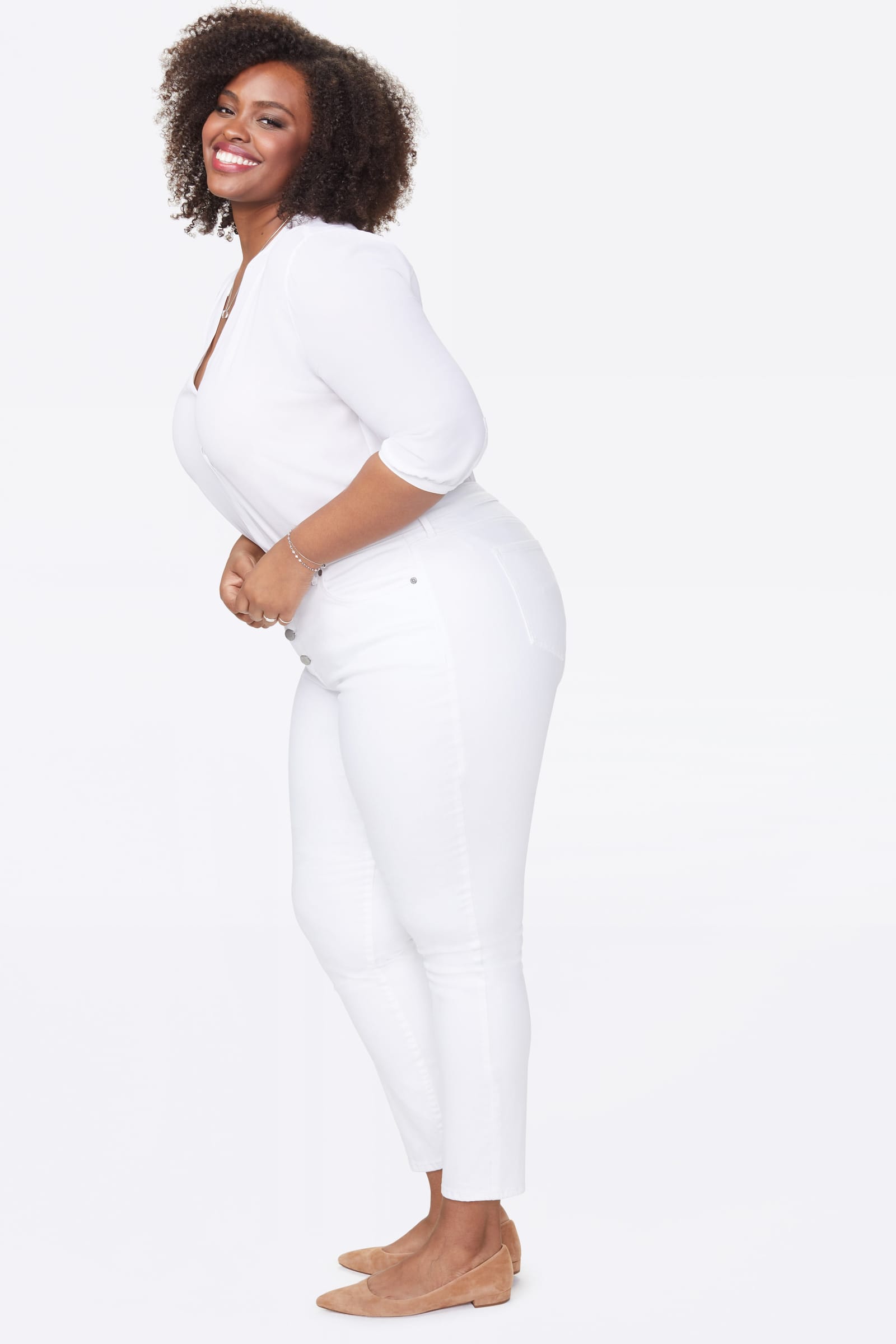 Ami Skinny Ankle Jeans in Plus Size thumbnail 4