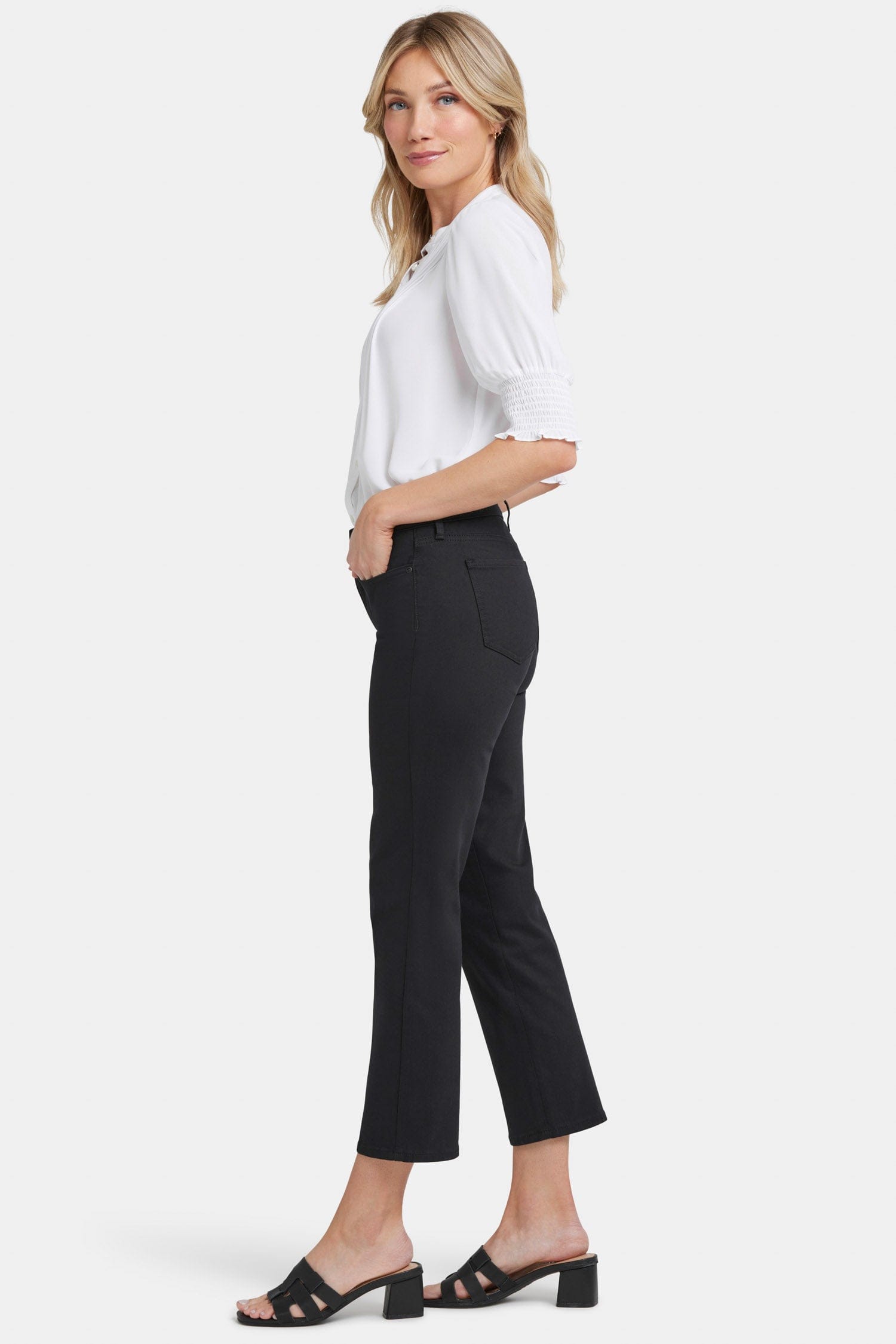 Marilyn Straight Ankle Jeans thumbnail 5