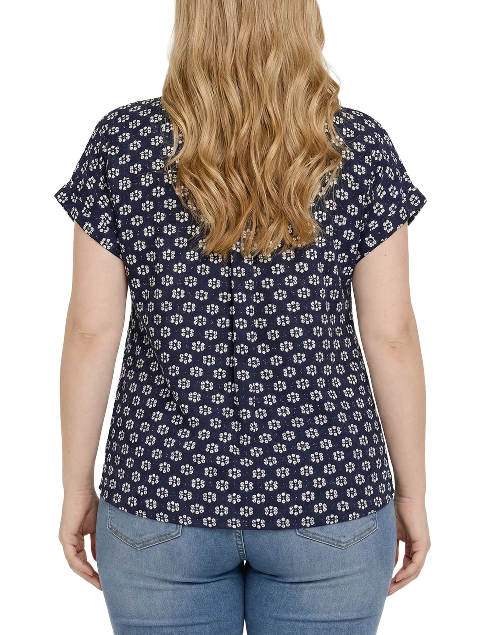 Plus Size Short Sleeve Lace Blouse thumbnail 3