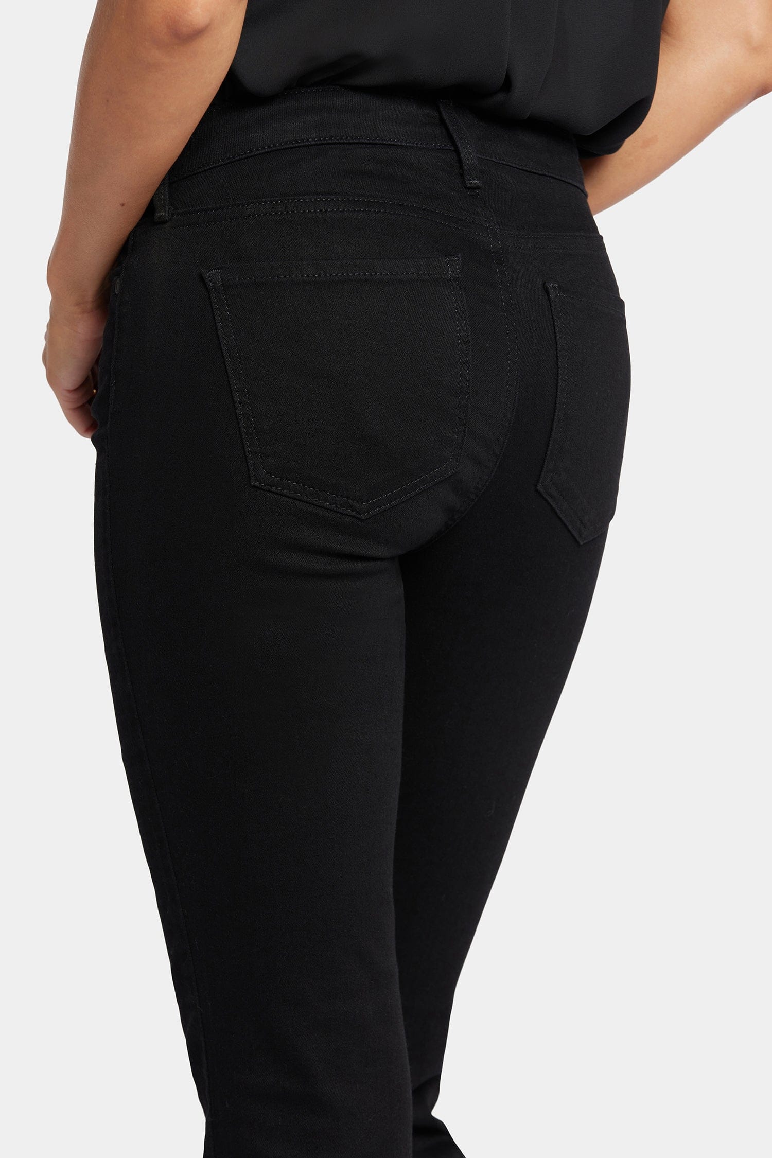 Barbara Bootcut Jeans in Short Inseam thumbnail 6
