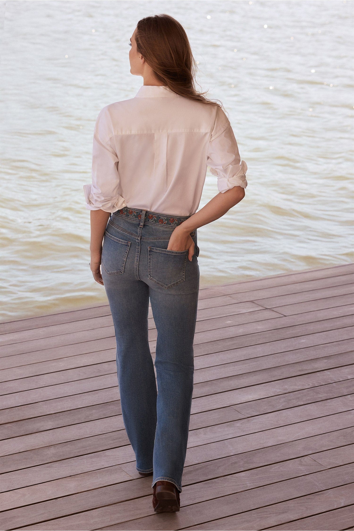 Brooklyn Bootcut Jeans thumbnail 2