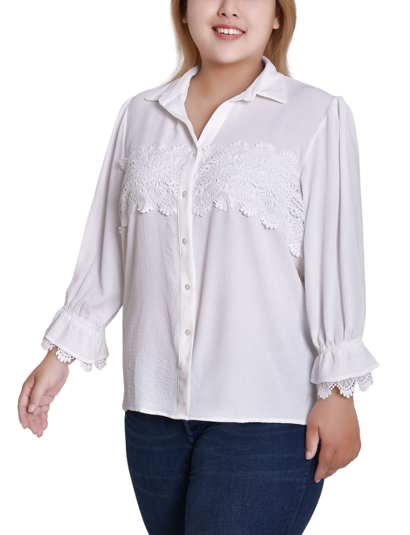 Plus Size 3/4 Sleeve Blouse with Lace Details thumbnail 2