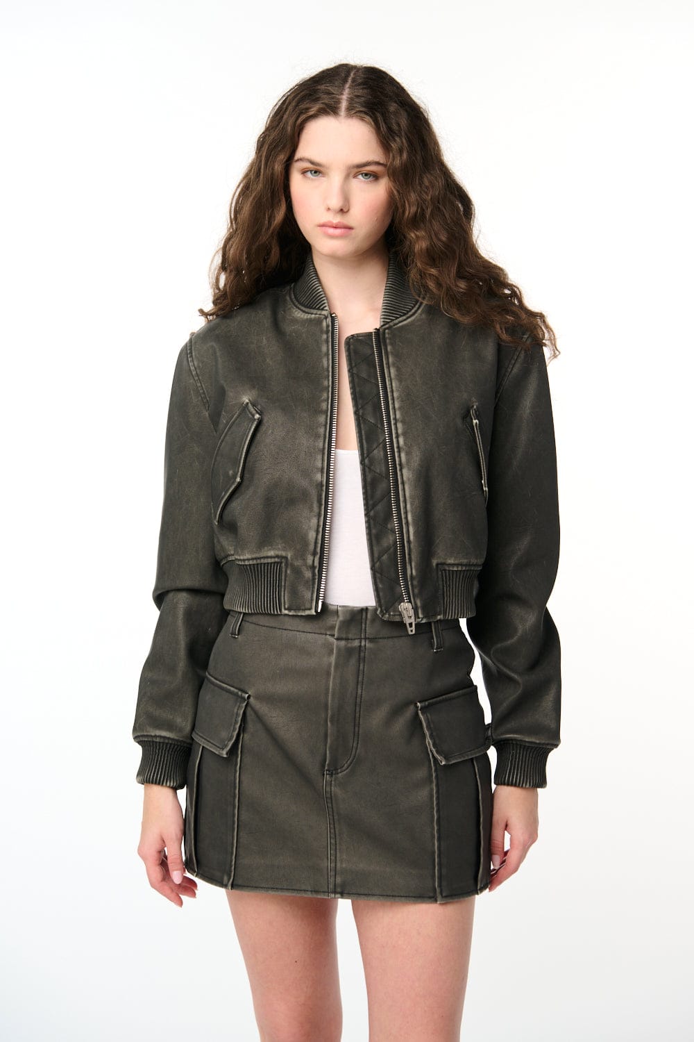 On Track Bomber thumbnail 2