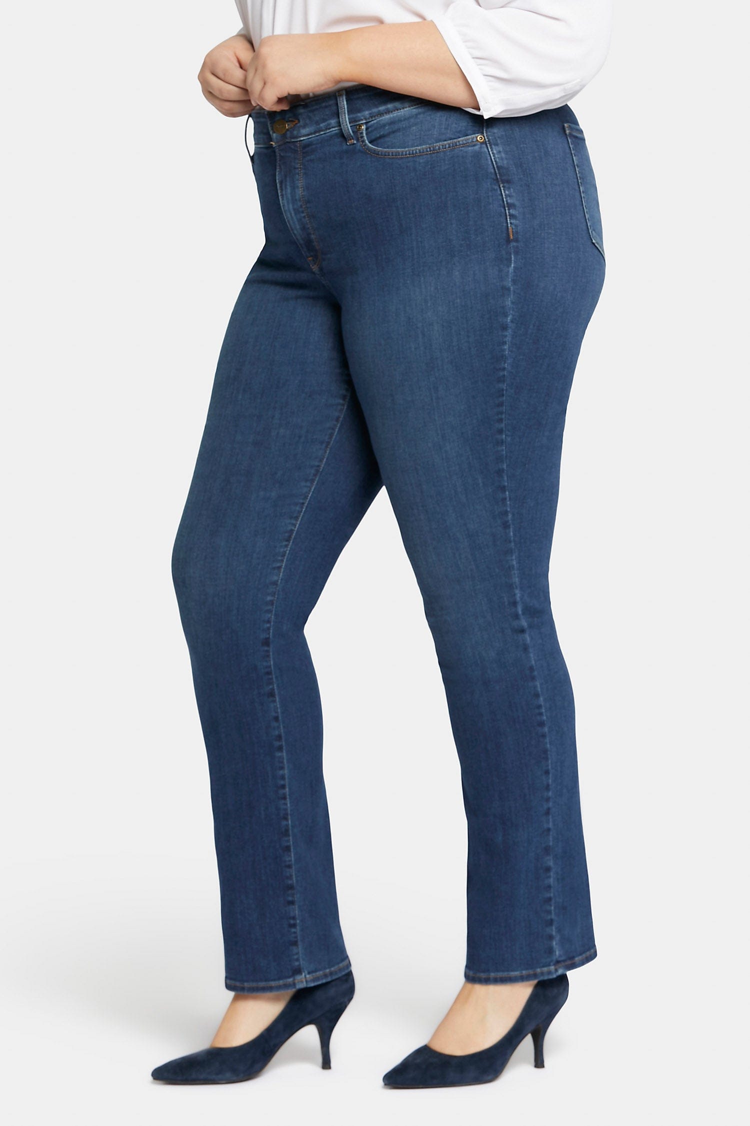 Marilyn Straight Jeans in Plus Size thumbnail 3