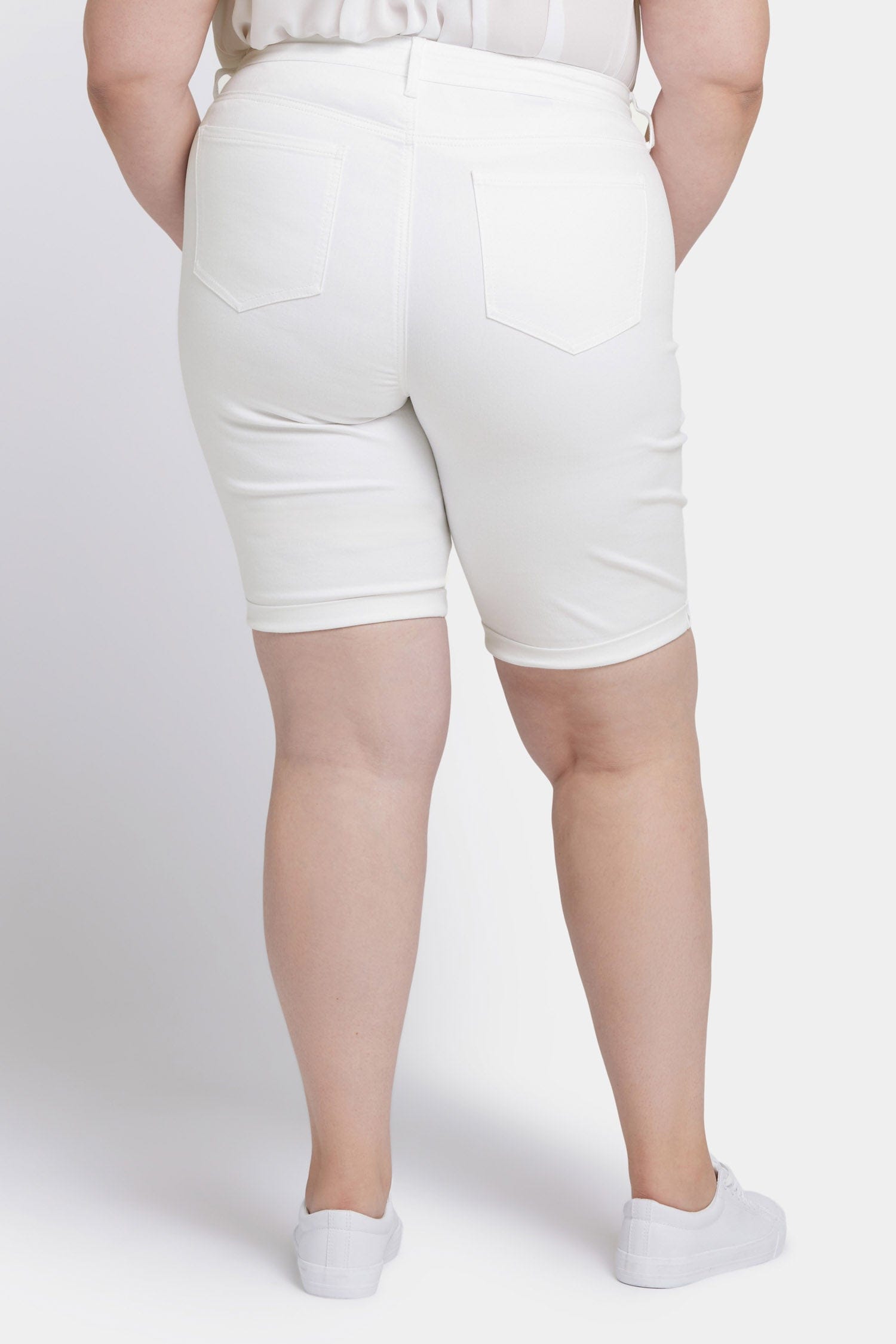 Briella 11 Inch Denim Shorts in Plus Size thumbnail 2