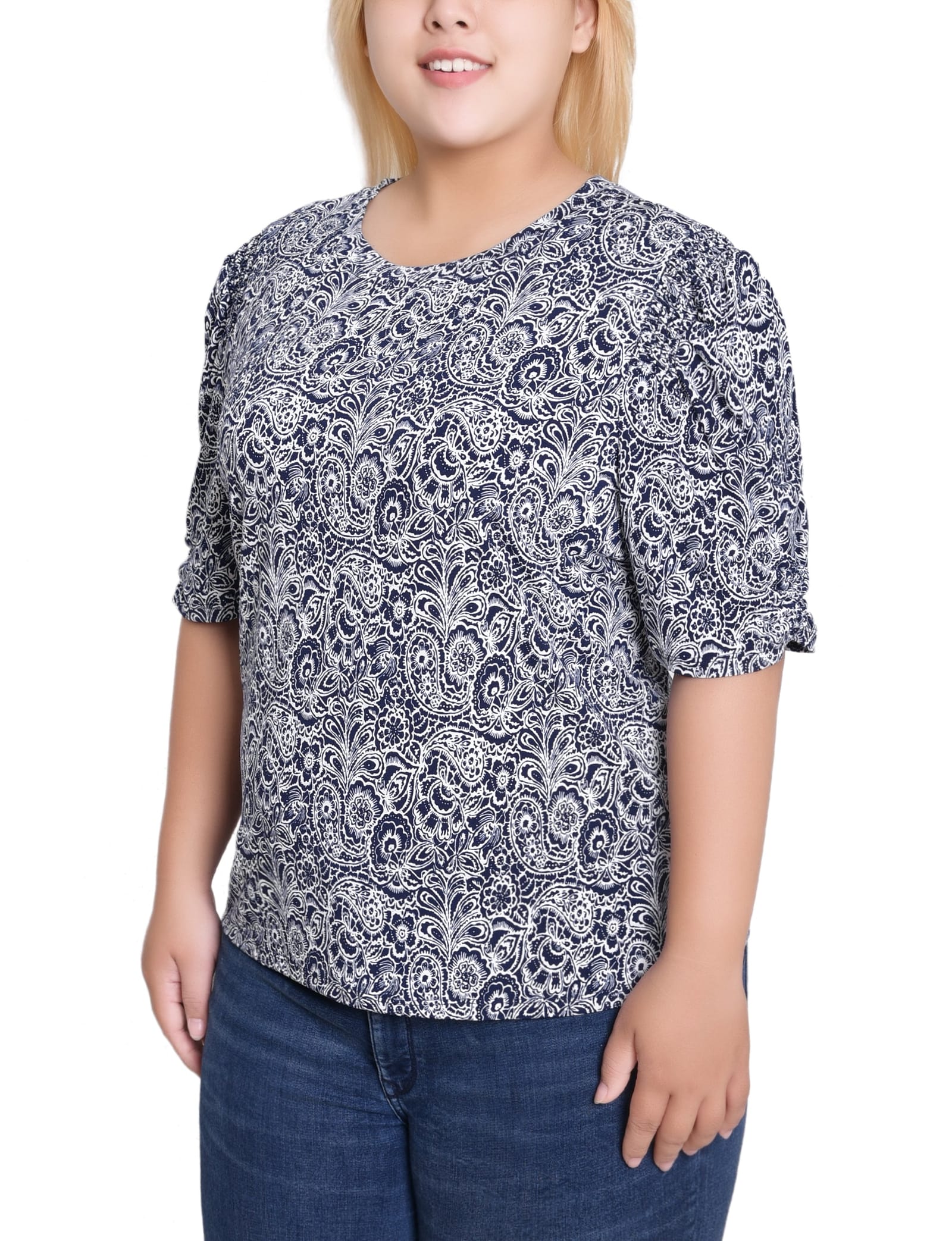 Plus Size Short Sleeve Scoop Neck Top thumbnail 3