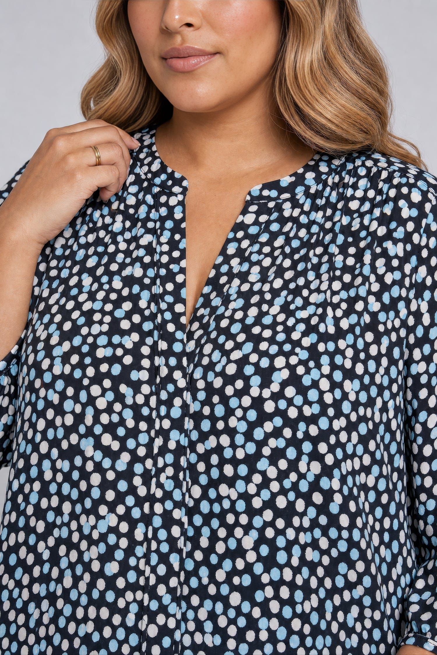 Pintuck Blouse in Plus Size thumbnail 5