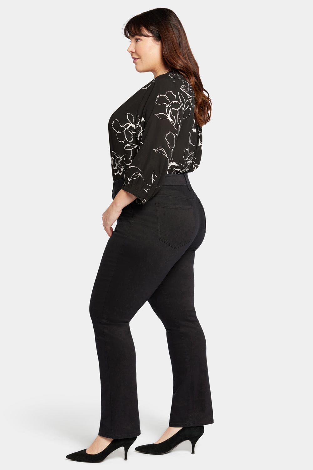 Waist-Match Marilyn Straight Jeans in Plus Size thumbnail 5