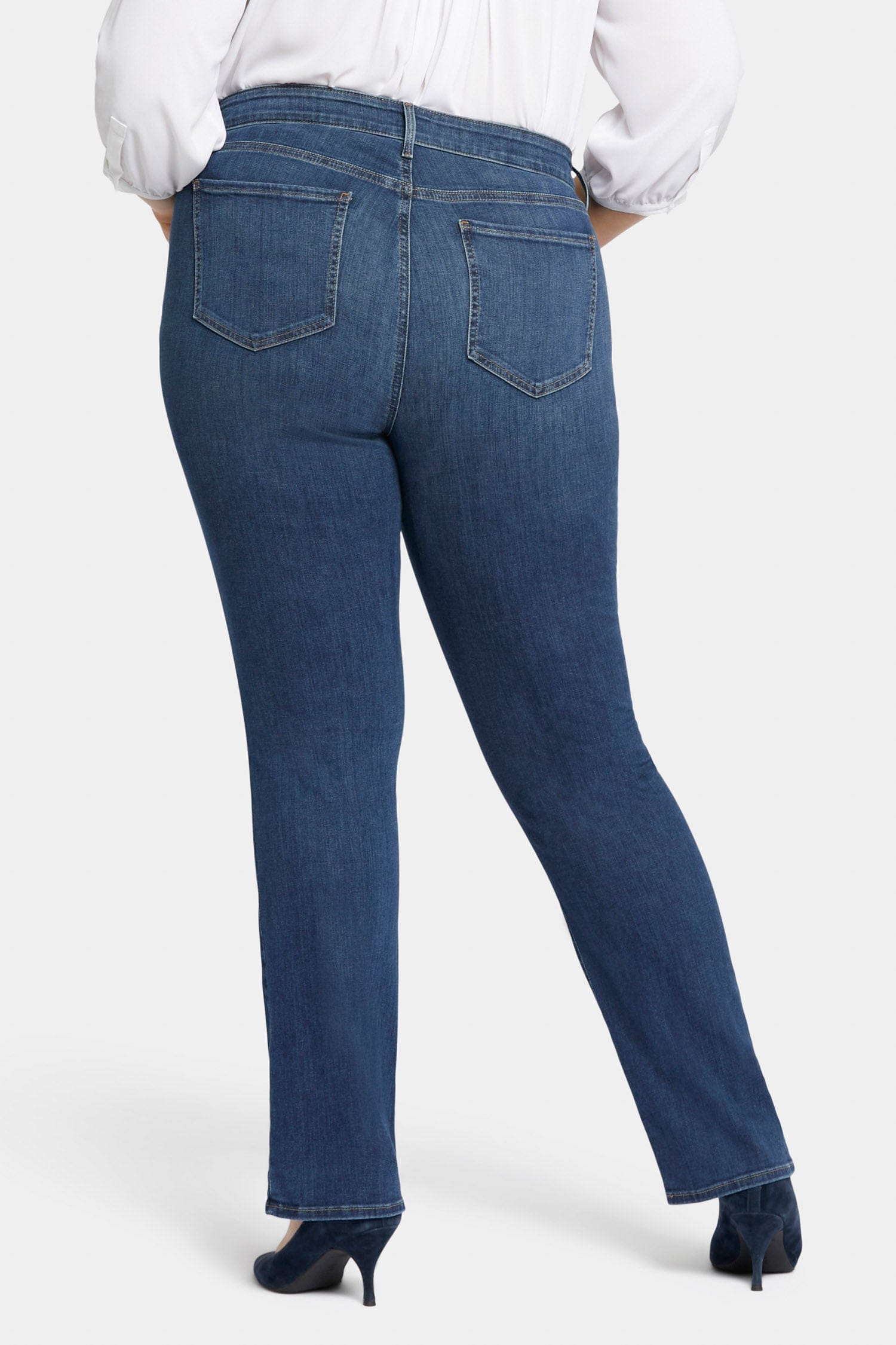Marilyn Straight Jeans in Plus Size thumbnail 2