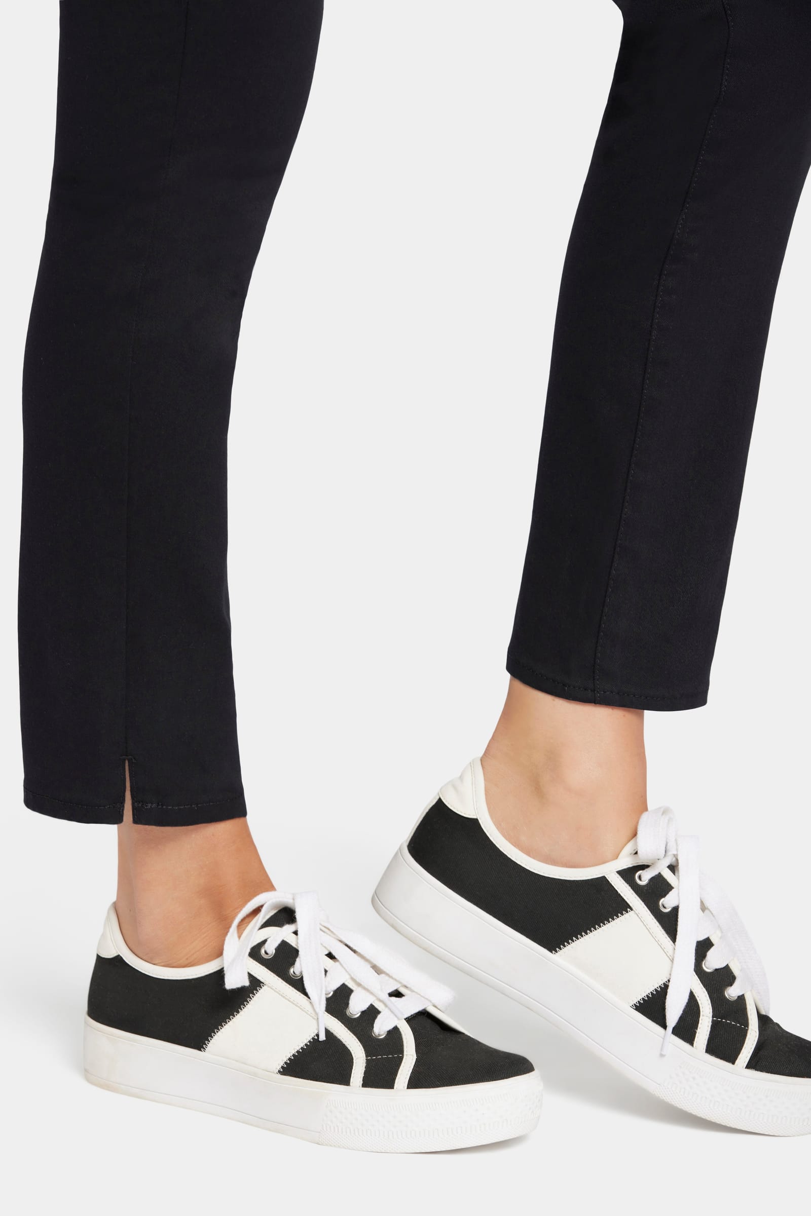 Skinny Ankle Pull-on Jeans thumbnail 6
