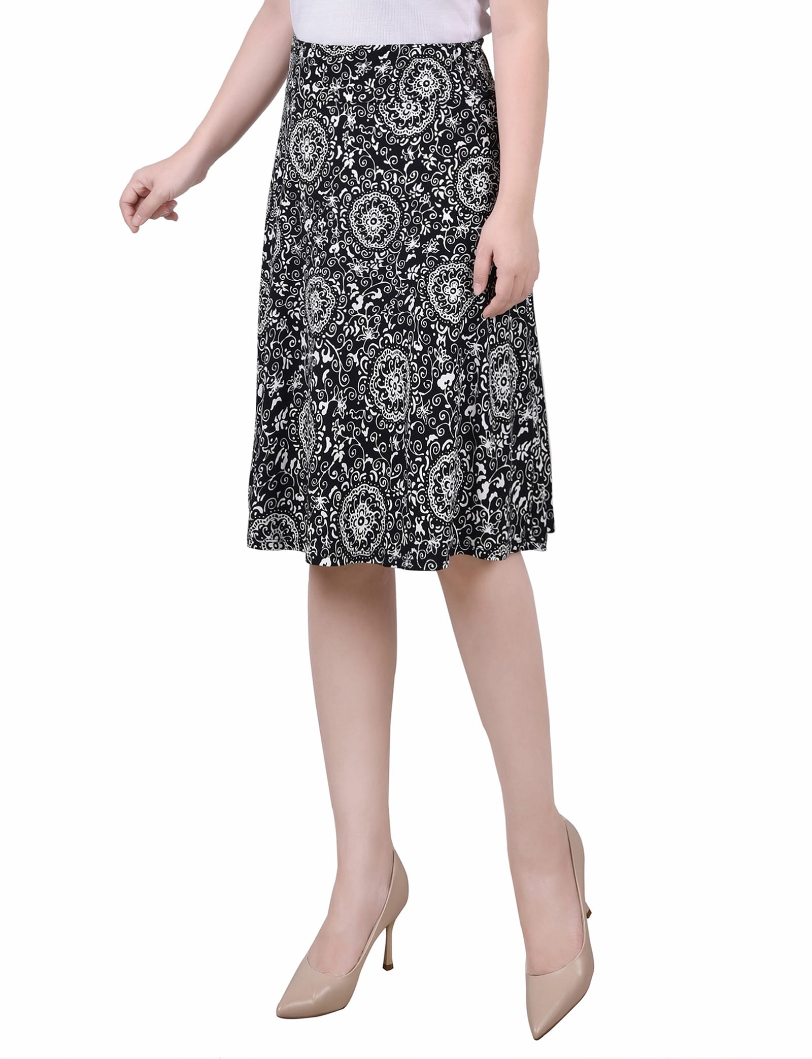Petite Wide Waisted Knee Length Skirt thumbnail 2