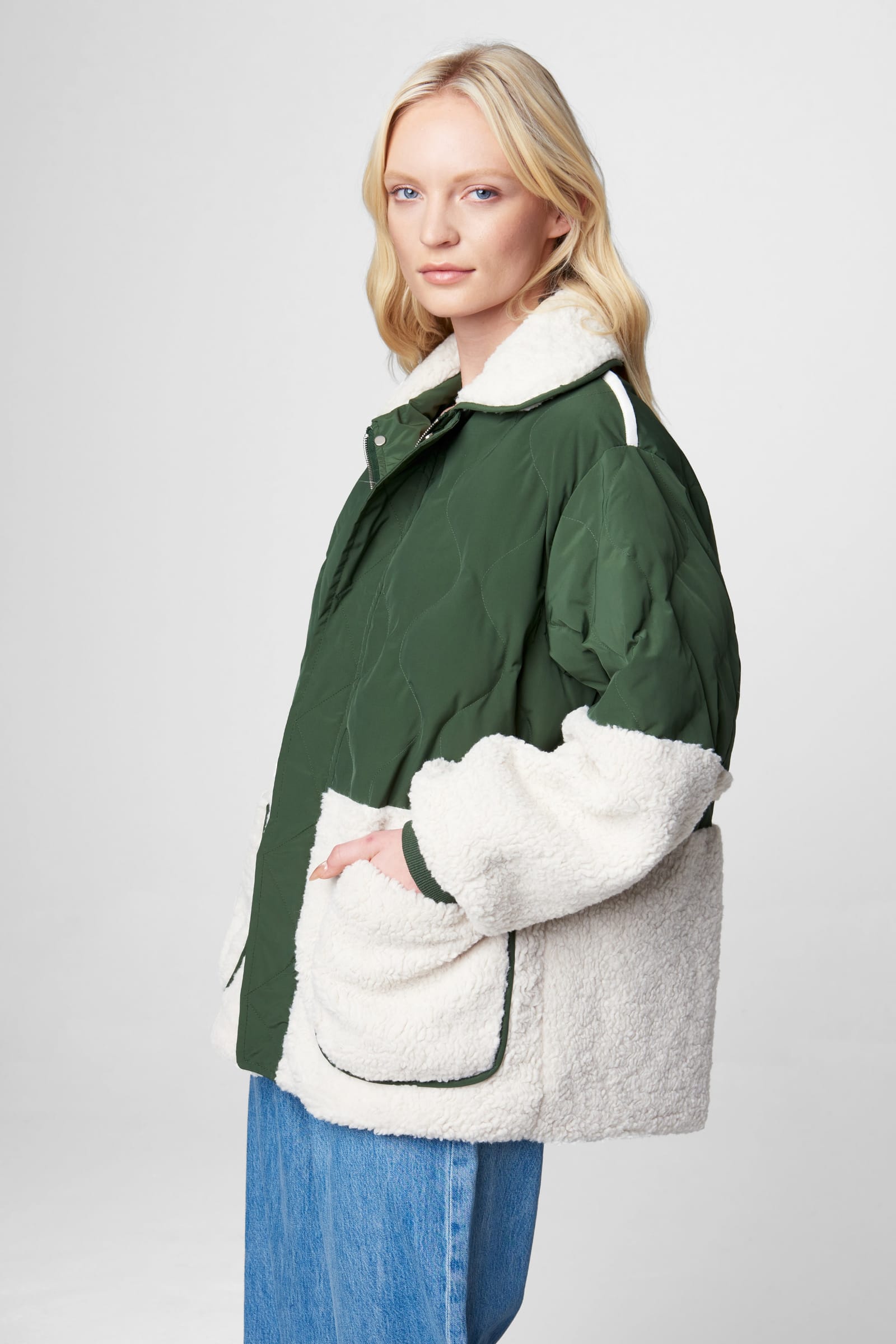 Hitch Hike Jacket thumbnail 3
