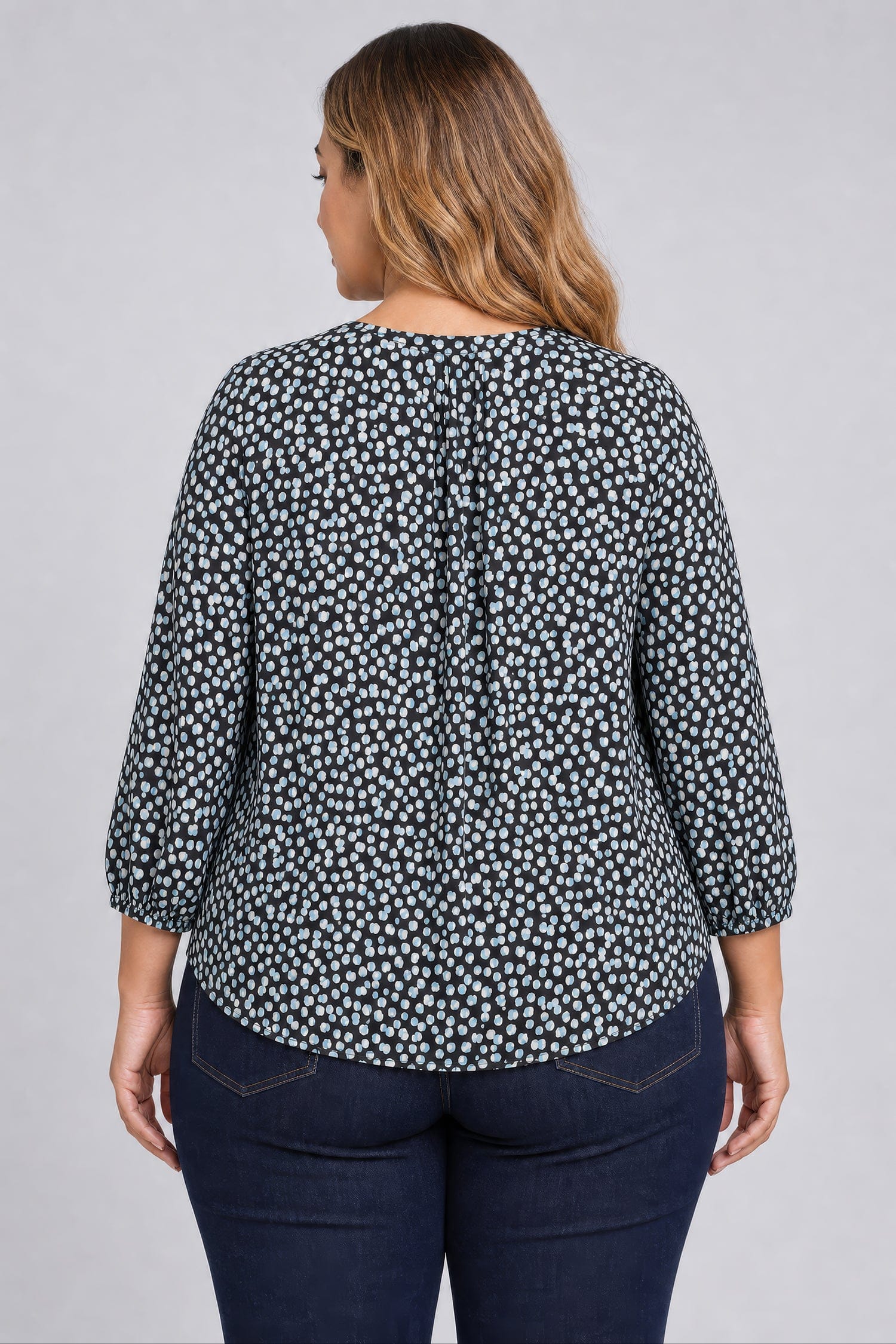 Pintuck Blouse in Plus Size thumbnail 2