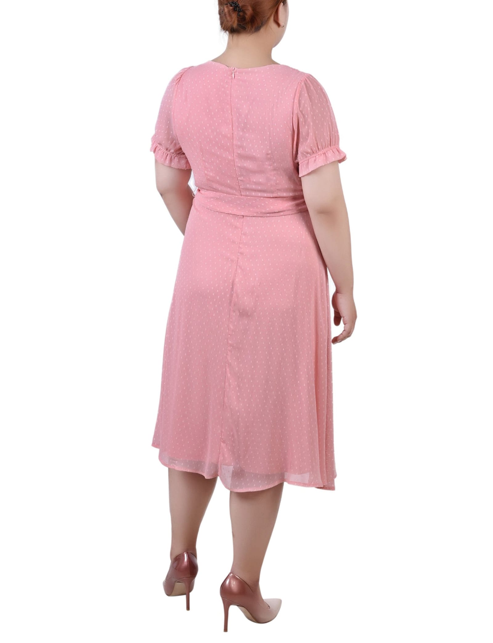Plus Size Short Sleeve Belted Swiss Dot Dress thumbnail 3
