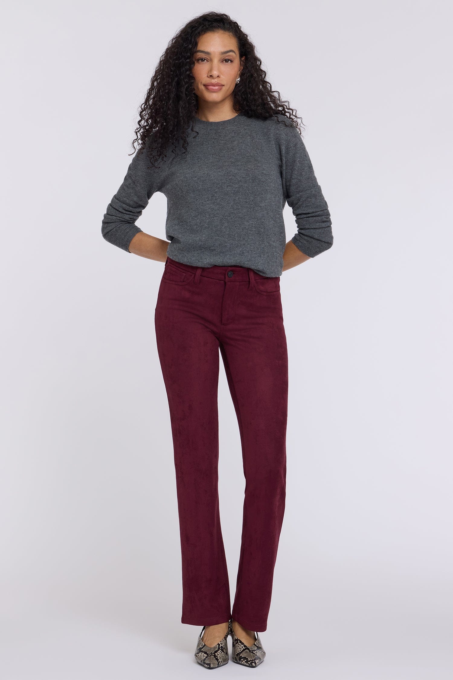 4 / True Burgundy