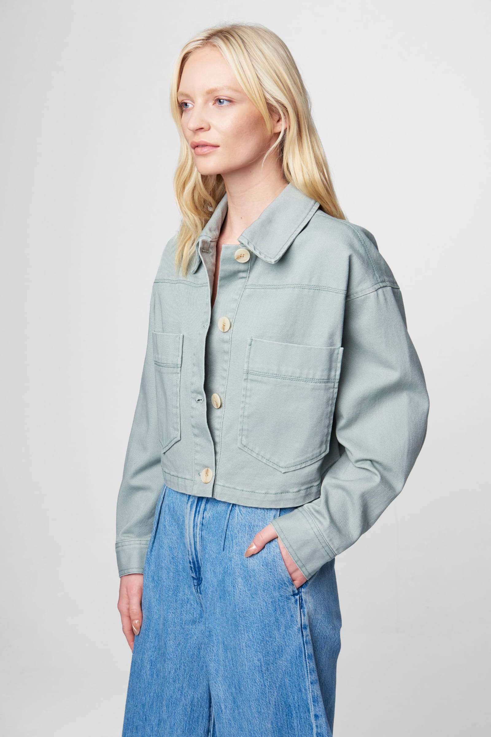 Aqua Foam Jacket thumbnail 3