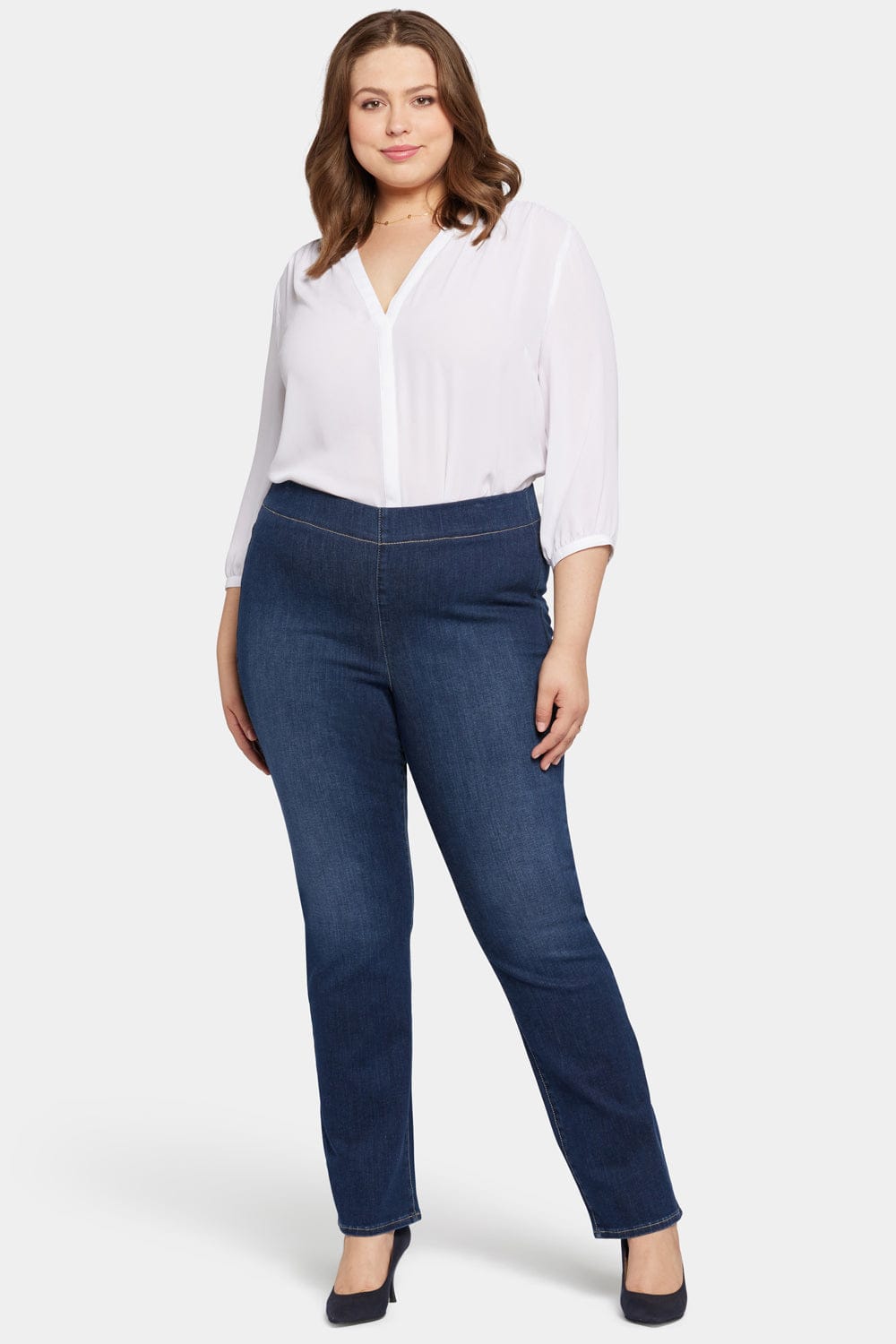 Pull-on Straight Jeans in Plus Size thumbnail 4
