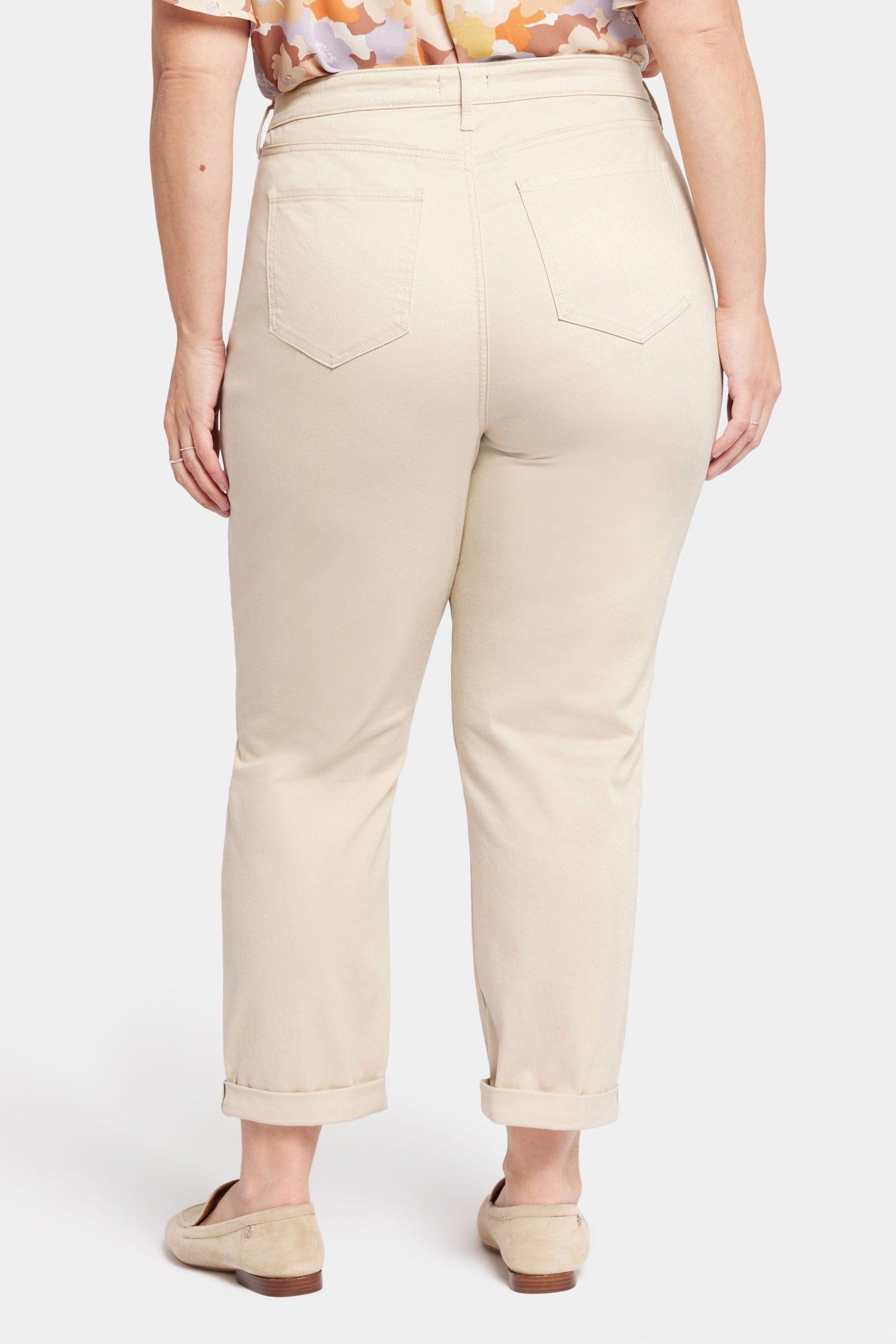 Margot Girlfriend Jeans in Plus Size thumbnail 2