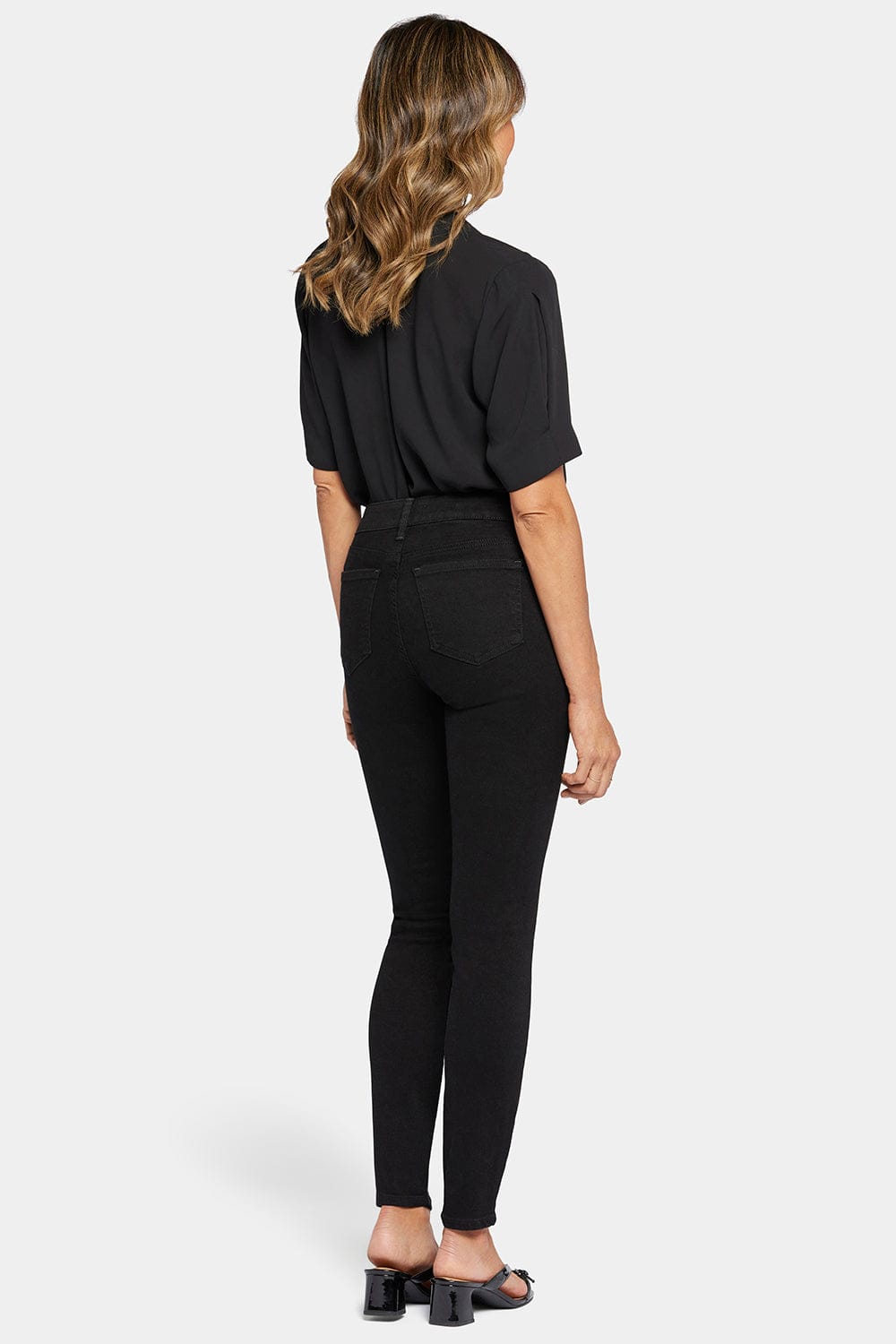 Ami Skinny Jeans in Tall thumbnail 5