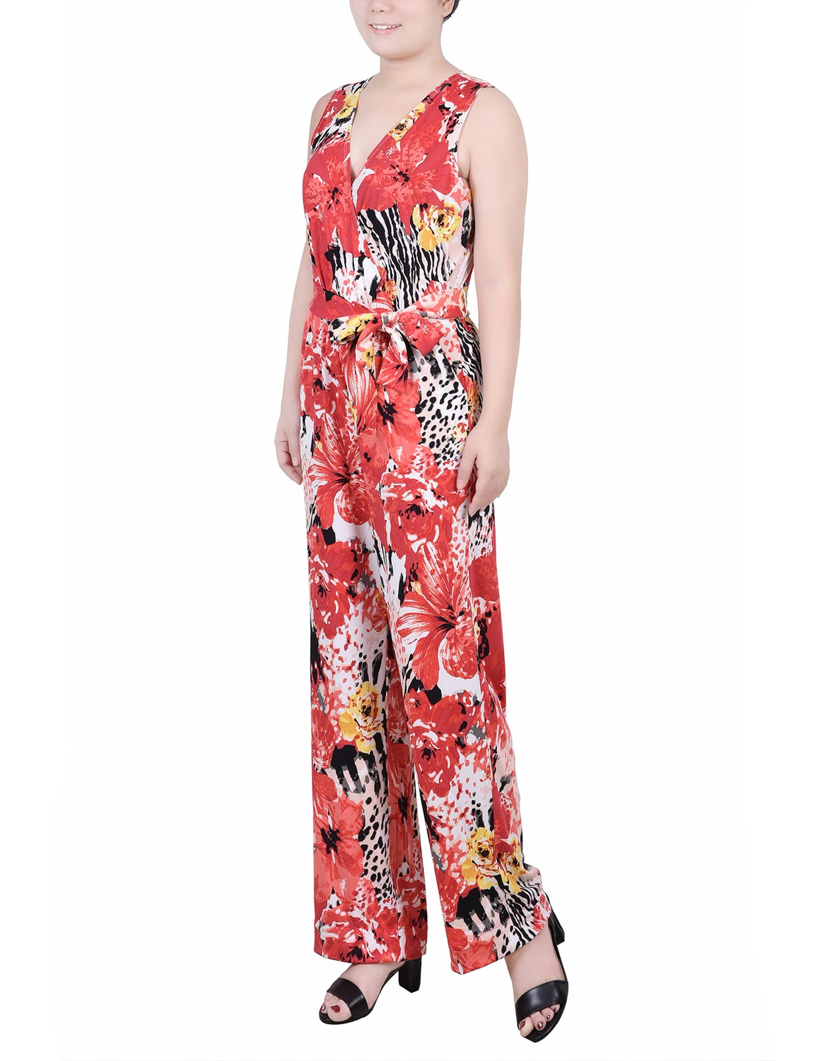 Petite Sleeveless Belted Jumpsuit thumbnail 2