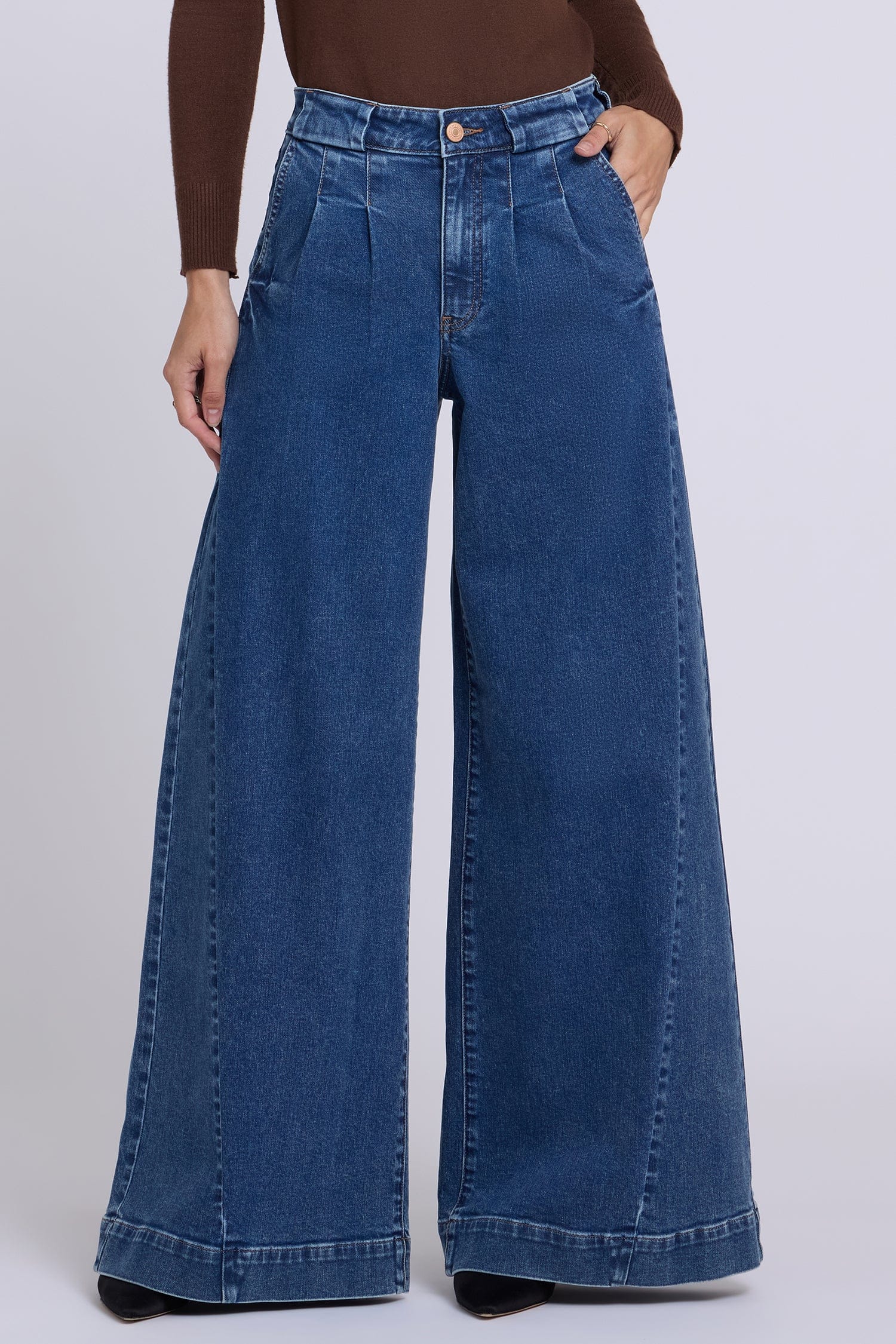 Nova Super Wide Leg Jeans thumbnail 4