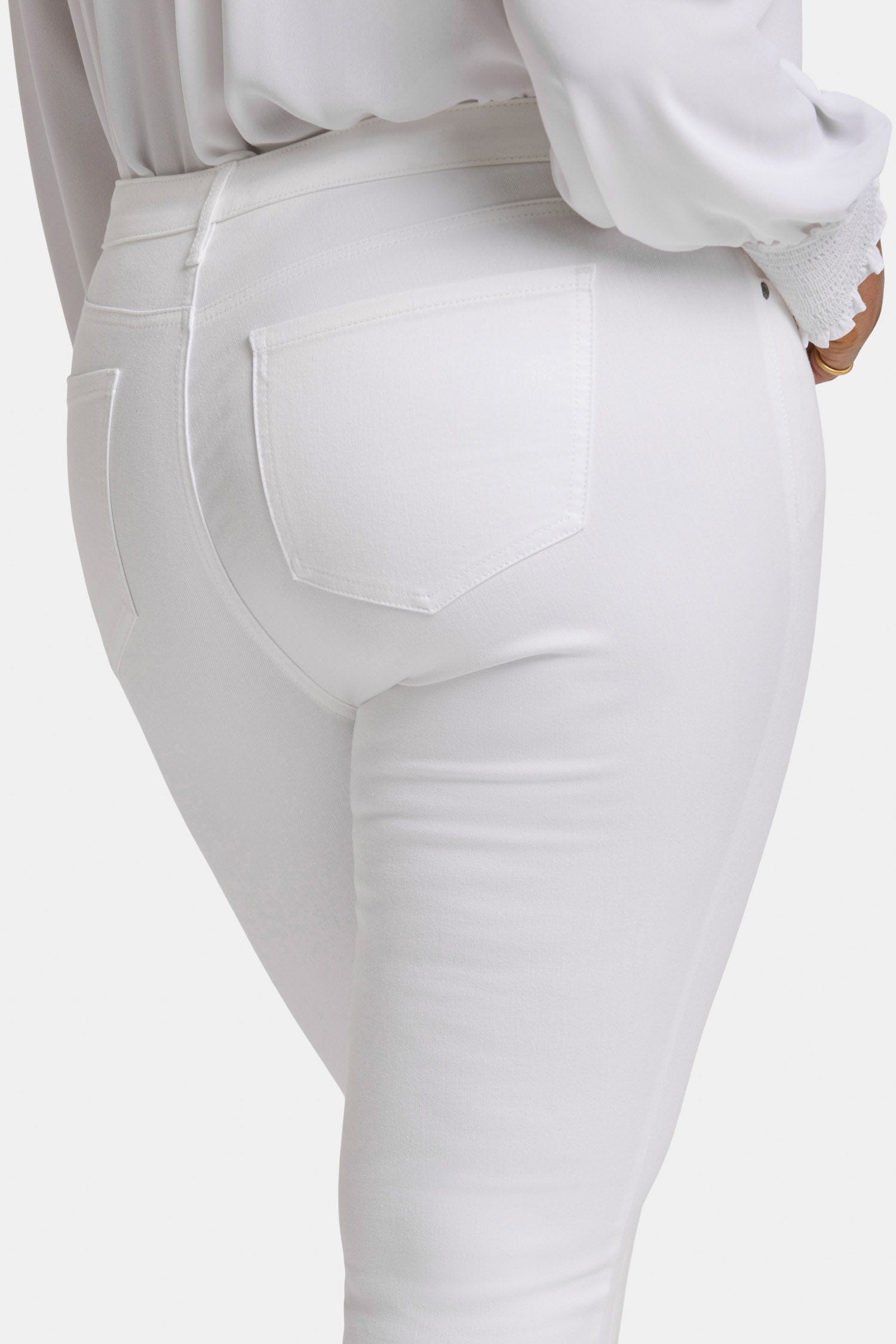 Sheri Slim Ankle Jeans in Plus Size thumbnail 4