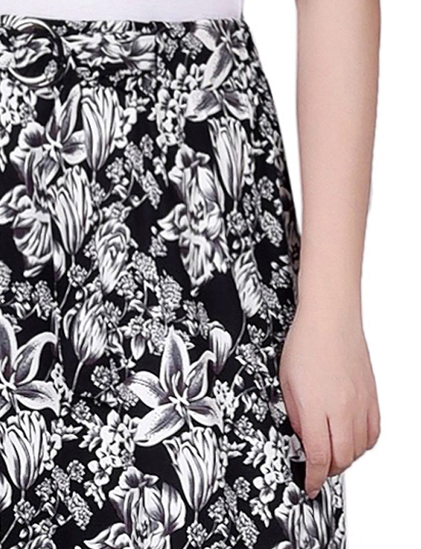 Ring Detail Midi-Length Skirt thumbnail 2